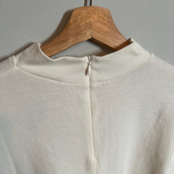 🤍 Vintage Monterey Petites by Koret Embroidered Mock Neck Top | Size Large - Picture 7 of 8